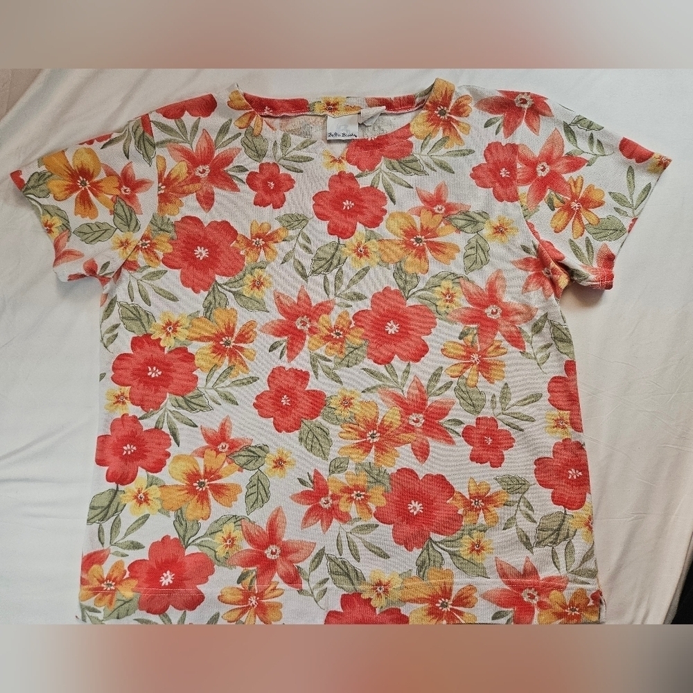 Bobbie Brooks Womens White And Orange Floral Textured Short Sleeve Top Size XL